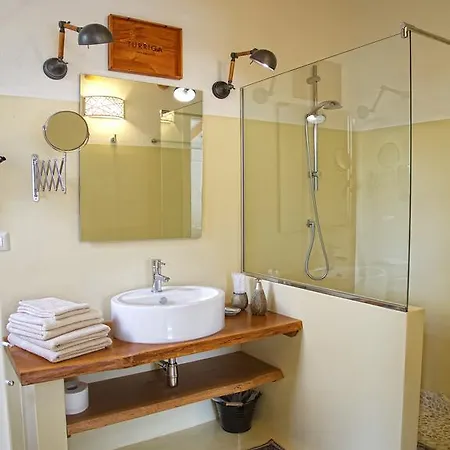 Luna&limoni Country Gospodarstwo agroturystyczne *