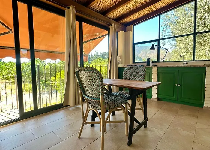 Luna&limoni Country * מוראברה